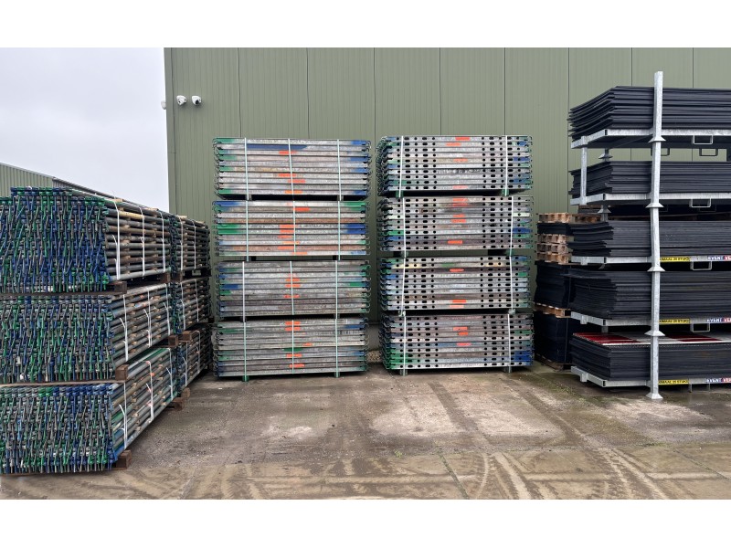 Layher Allround roosters 2.07M gebruikt Layher Allround roosters 2.07M gebruikt