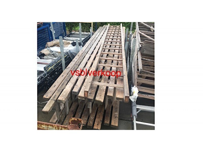 Houten bouwladders gebruikt