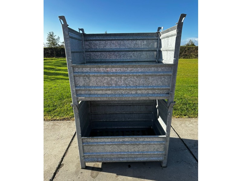 Stapelbak met voorklep 100x120cm ZGAN