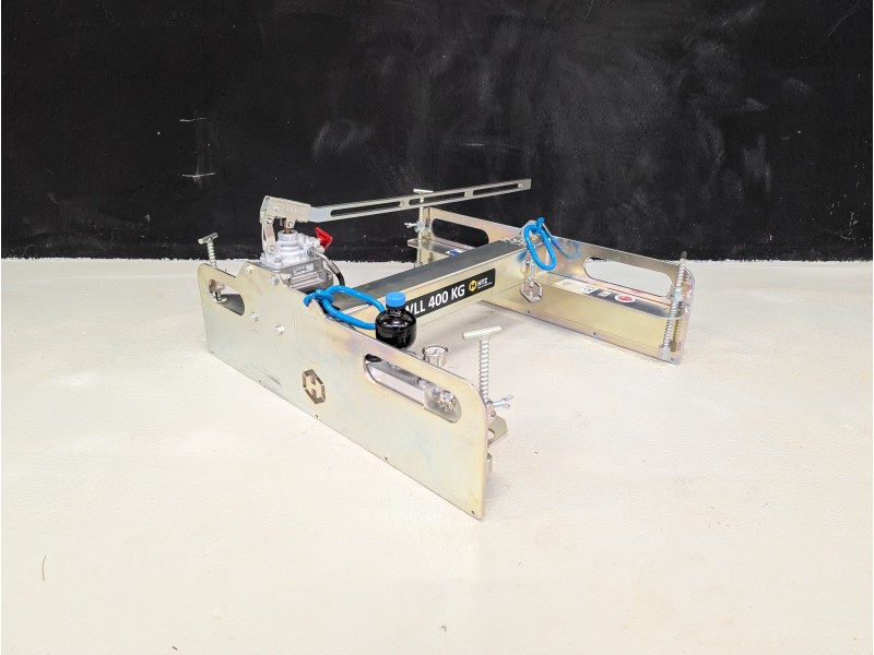 HTZ DPK800 dakplatenklem nieuw HTZ DPK800 dakplatenklem nieuw