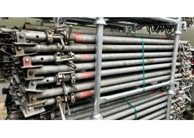 Schoorstempels 240-400CM gebruikt