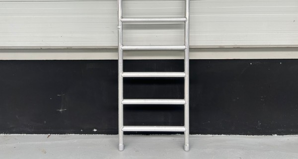 Altrex 4200-serie opbouwframe 75-28-7 sports gebruikt