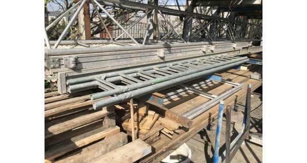 Gebruikte stalen ladders 3.00M