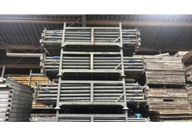 Gebruikte schroefstempels BM450