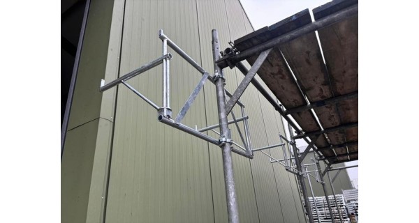 Nieuwe gegalvaniseerde metselboys