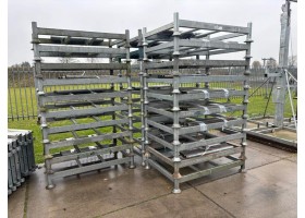 Gebruikte stapelbokken / stapelrekken / opslagbokken