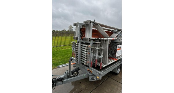 Layher Blitz met aanhanger