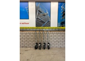 1x gebruikte Altrex RS5 steigerwielen 5200-serie zwart