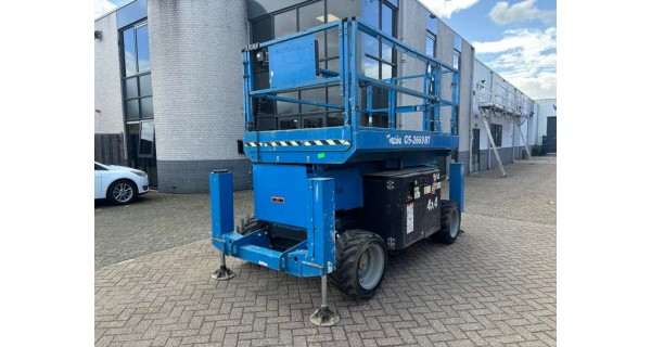 2016 Genie 2669RT 4x4 ruwterrein schaarhoogwerker
