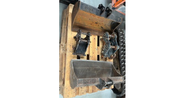 Gebruikt graafbak / slotenbak tbv minigraver 800 tot 1000kg