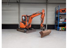 2015 Kubota U35-3 met hydraulische kantelbak lage urenstand